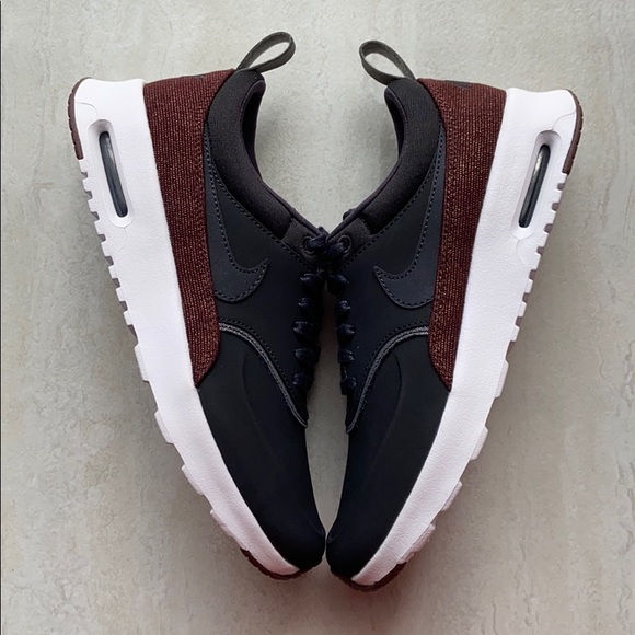 NWT Nike Air Max Thea premium - Picture 2 of 8